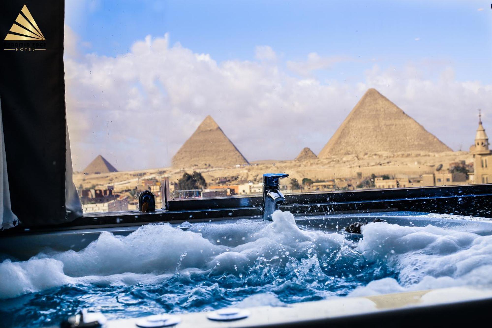 Pyramid Edge Hotel & Exclusive Pyramids View Rooftop Kafret el-Gabal Exterior foto