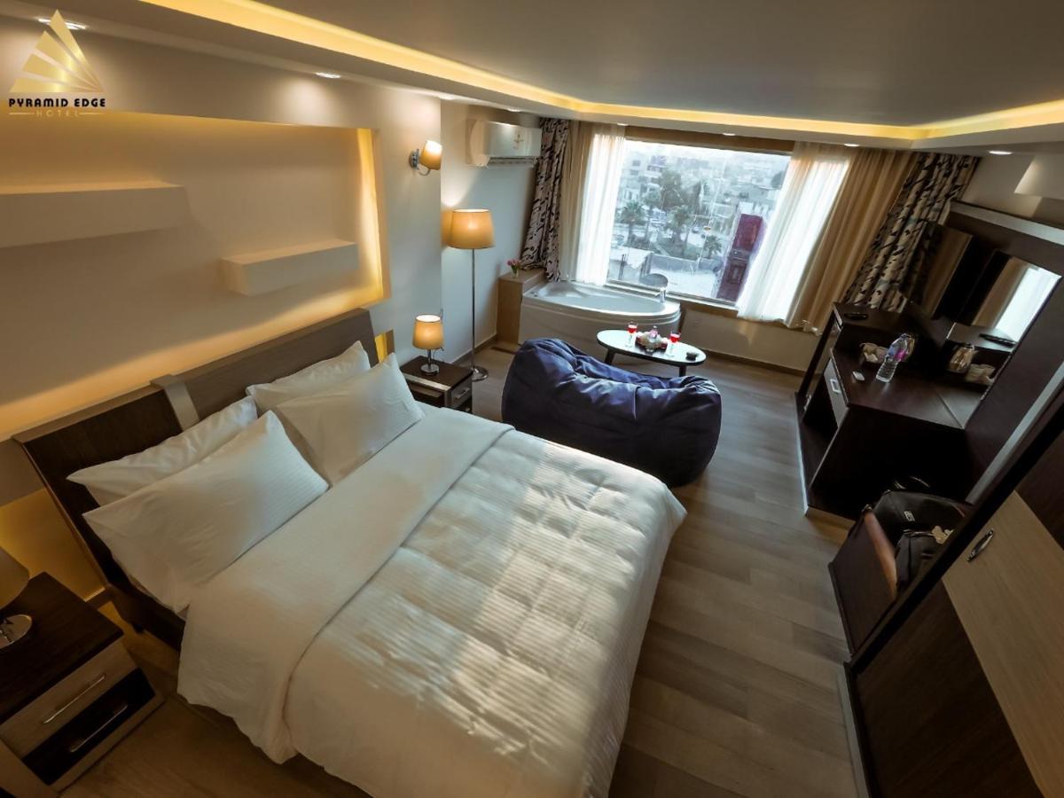 Pyramid Edge Hotel & Exclusive Pyramids View Rooftop Kafret el-Gabal Exterior foto