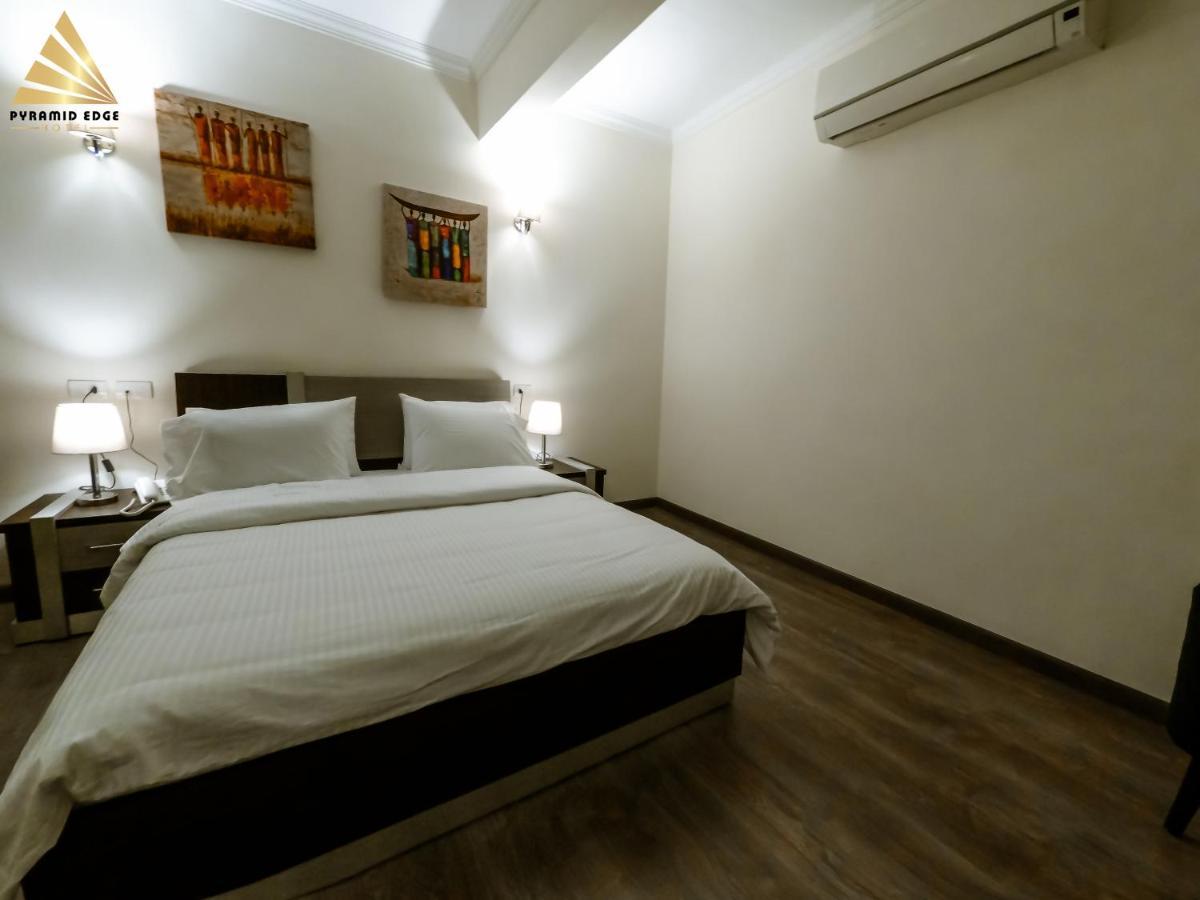 Pyramid Edge Hotel & Exclusive Pyramids View Rooftop Kafret el-Gabal Exterior foto
